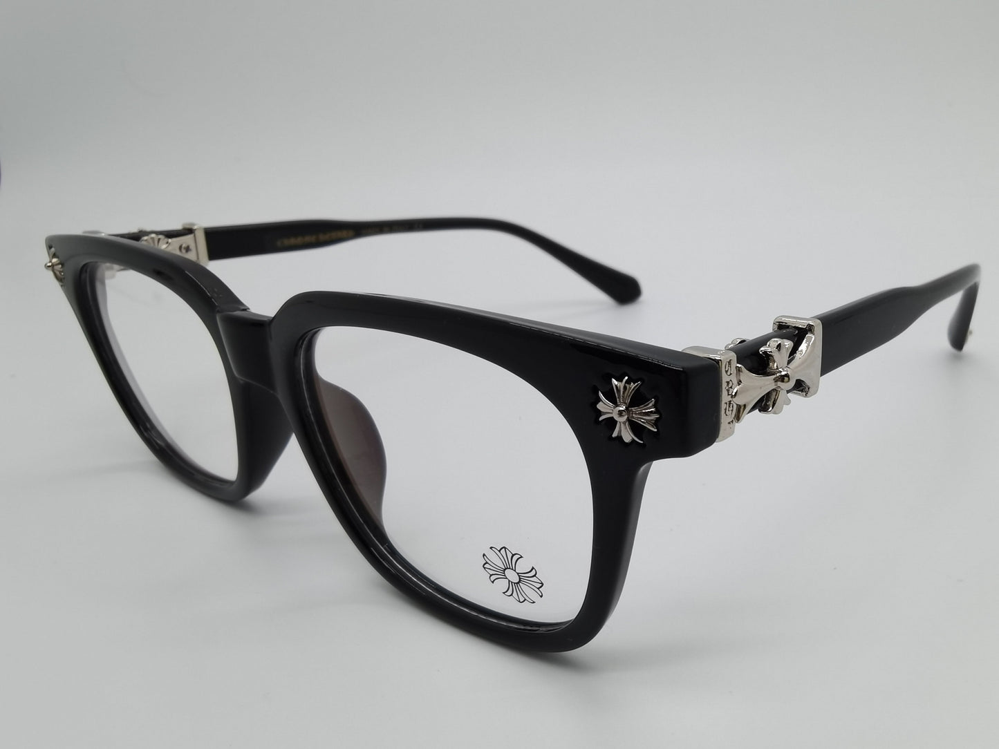 R3 Silver Black Chrome Glasses™
